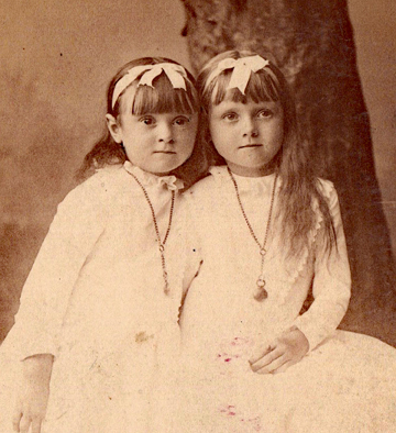 1 Maude and Alice Watts close up LR
