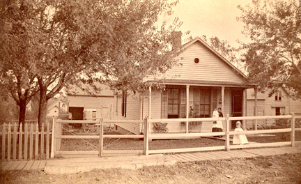 6 Home George and Catherine Watts LR