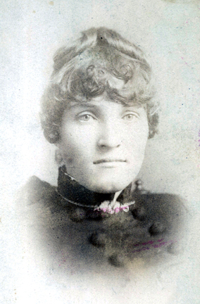 6 Lynch Photo Mary Lynch Warner LR